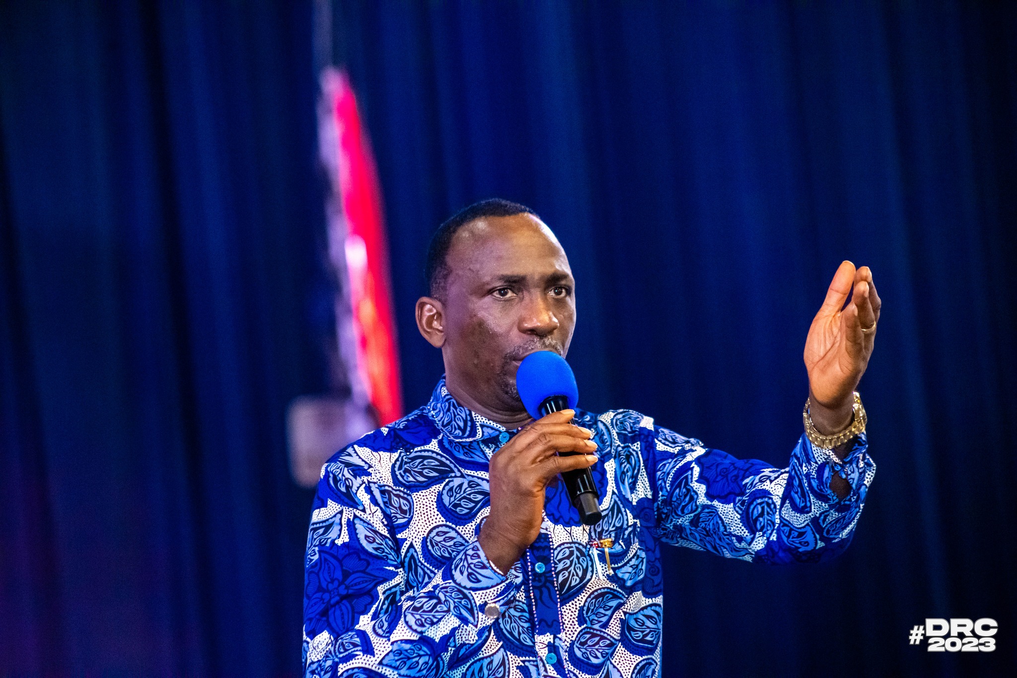 In His Presence Volume 9 mp3 by Dr Paul Enenche