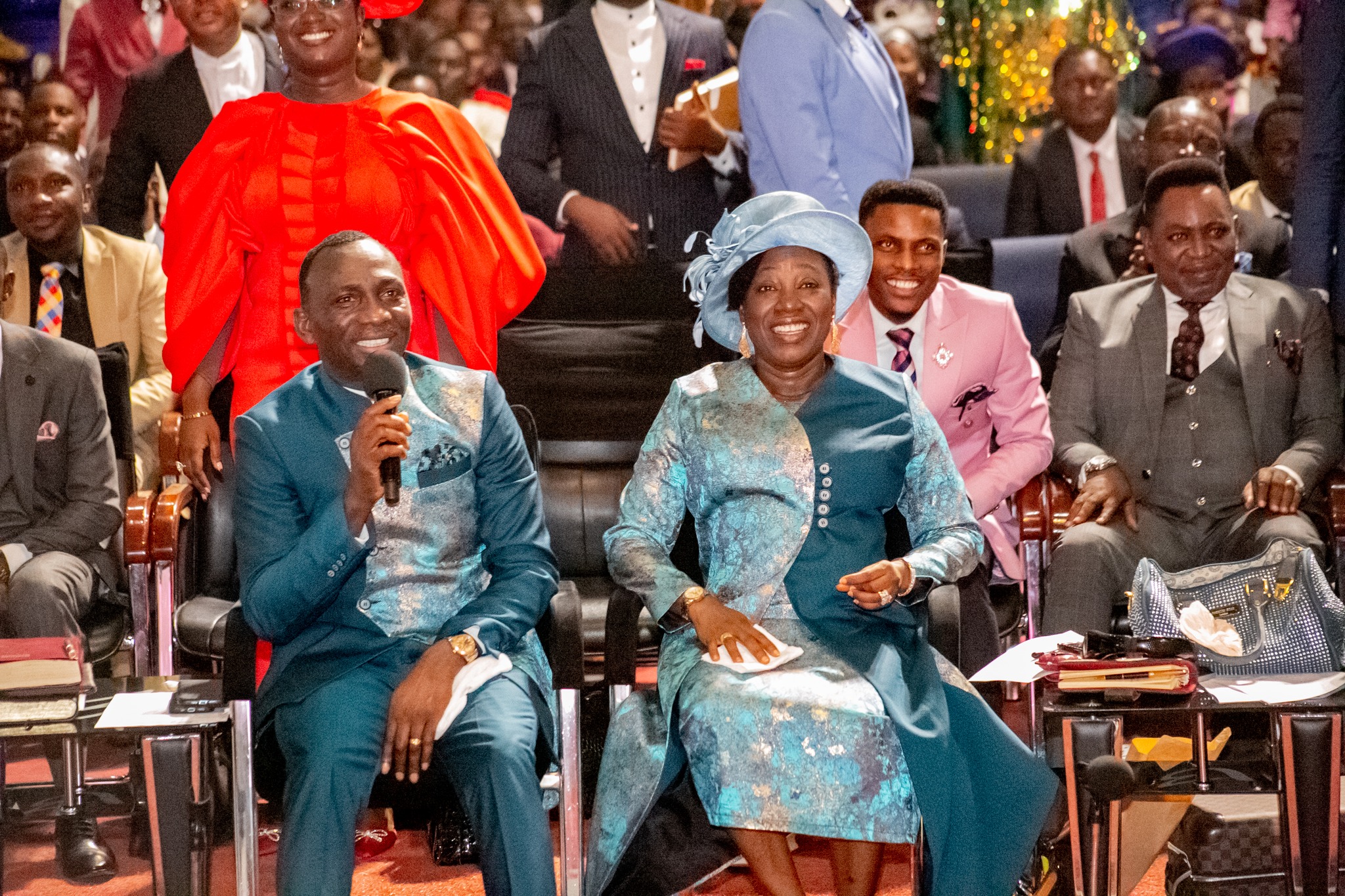 The Burning And Shining Light mp3 by Dr Paul Enenche
